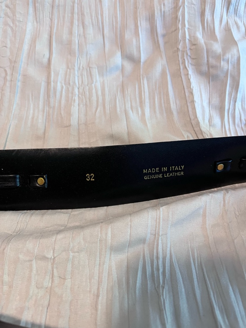 St John Leather Gold Ring Belt - Picture 5 of 5